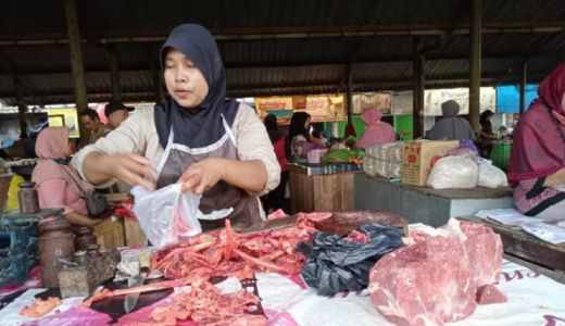 Mataram Tambah Kuota Impor Daging Sapi Beku 66 Ton, Ini Alasannya - GenPI.co NTB