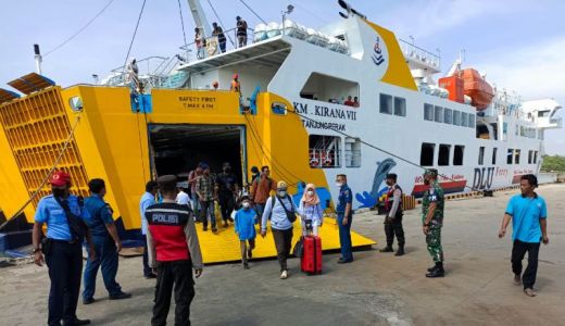 Arus Mudik, 32.000 Orang Melalui Pelabuhan Lembar - GenPI.co NTB