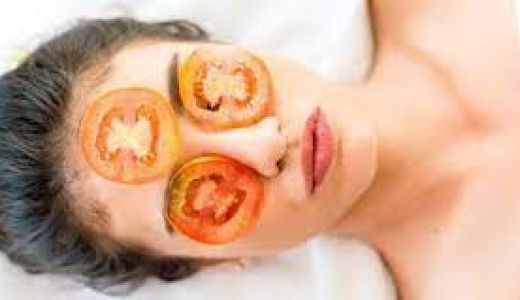 Begini Cara Merawat Kulit Wajah dengan Tomat - GenPI.co NTB