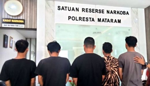 Bawa 1 Kilogram Ganja, Pemain Band Ditangkap Polres Mataram - GenPI.co NTB