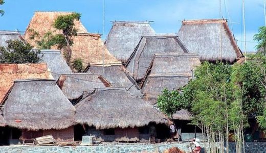 Filosofi dari Bale Jajar, Rumah Adat Suku Sasak - GenPI.co NTB