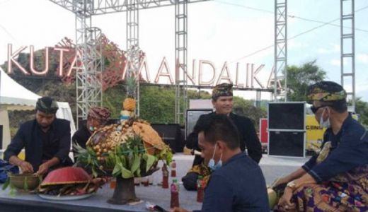 Makna Ritual Nede Rahayu Ayuning Jagat di Lombok - GenPI.co NTB