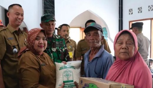 416 Nelayan di Lombok Barat Terima Bantuan Pangan - GenPI.co NTB