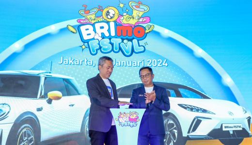 Sering Transaksi BRImo, 15 Nasabah Menang Mobil Listrik Keren! - GenPI.co NTB