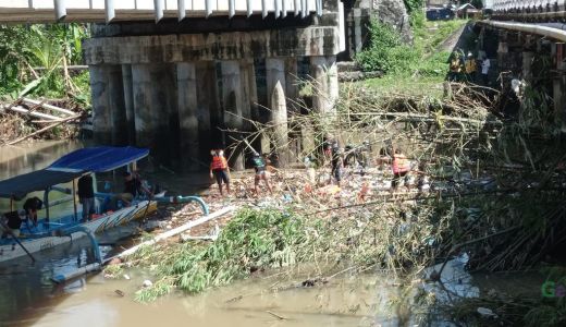 Lancarkan Aliran Sungai, BWS Terjunkan Tim - GenPI.co NTB