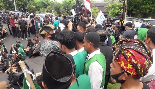 Lebah NW : Polisi Diminta Tegas Sikapi Kasus Mizan - GenPI.co NTB