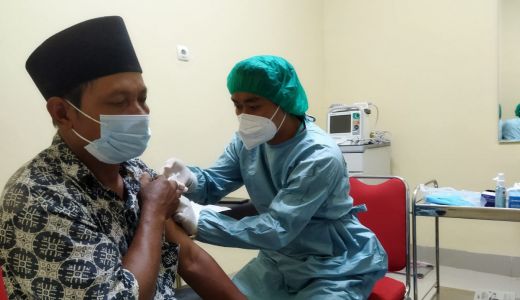 Vaksinasi Booster di Lombok Tengah Target 25 Ribu Orang - GenPI.co NTB