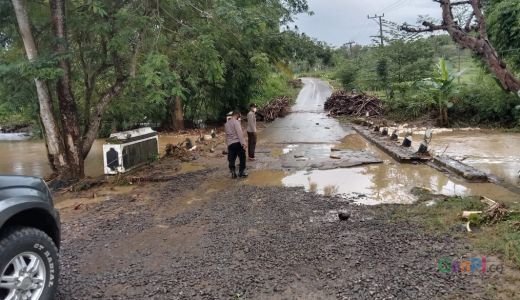 Kapolsek Praya Barat Daya Ingatkan Potensi Luapan Air Sungai - GenPI.co NTB