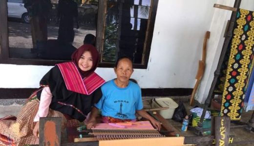Makna Bisa Menenun Baru Menikah di Sukarara Lombok Tengah - GenPI.co NTB