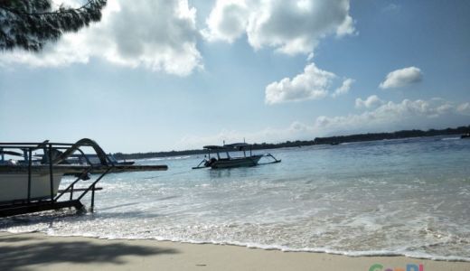 Jangan Melaut Dulu Ya, Ombak di Selat Lombok Cukup Tinggi - GenPI.co NTB