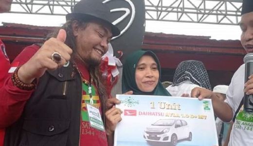 Guru Honorer di Lombok Tengah Dapat Undian Mobil - GenPI.co NTB
