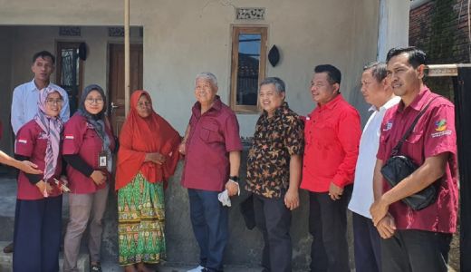 Rachmat Hidayat Rehab 25 Rumah Warga Lombok Barat - GenPI.co NTB