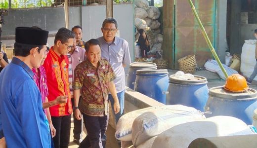 Wakil Bupati Lombok Tengah Dorong Desa Berinovasi Manfaatkan Sampah - GenPI.co NTB