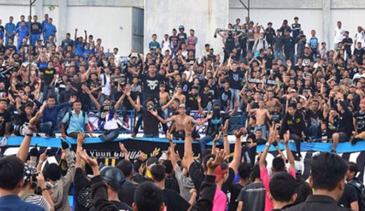 Tuah Kandang, PSPS Permalukan Persib Bandung - GenPI.co RIAU