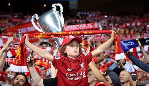 Menggila, Liverpool Bantai Everton Habis-habisan - GenPI.co RIAU