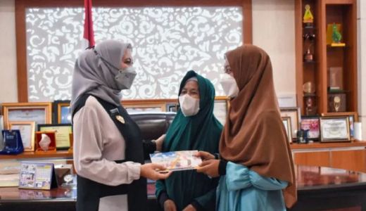 Della Andiana Wakili Siswa Inhu Ikut Seleksi Nasional - GenPI.co RIAU