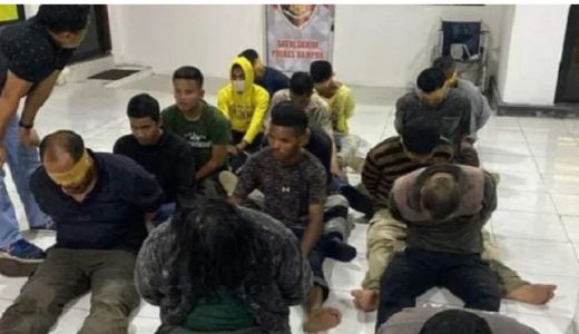 Polisi Tangkap 17 OTK Penyerang Warga Kampar - GenPI.co RIAU
