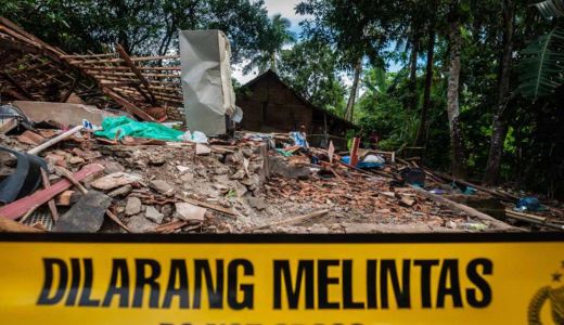 Bom Rakitan Meledak, Hancurkan Sebuah Rumah di Inhu Riau - GenPI.co RIAU