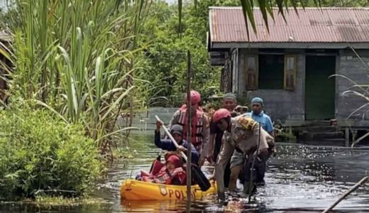 Banjir di 8 Kecamatan, Pemkab Siak Akan Dirikan Posko Penanganan - GenPI.co RIAU