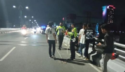 Kecelakaan di Jembatan Layang, Polda Riau Beri Peringatan Keras - GenPI.co RIAU