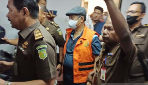 Dugaan Korupsi, Mantan Bupati Inhil Ditahan di Rutan Pekanbaru - GenPI.co RIAU