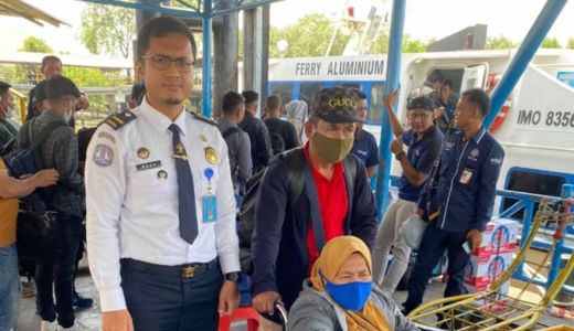 Ilegal, Imigrasi Dumai Tolak Warga Malaysia Masuk Indonesia - GenPI.co RIAU