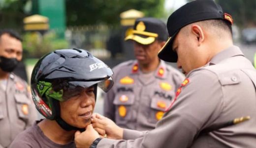 Operasi Lancang Kuning Pekanbaru, Banyak Pengendara Tak Pakai Helm - GenPI.co RIAU