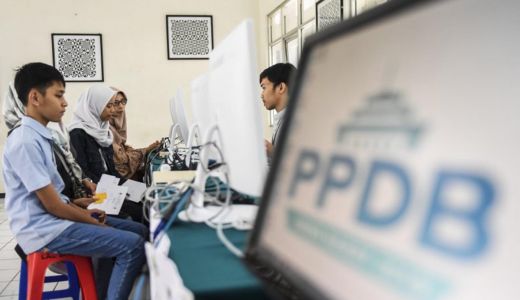 Dinas Pendidikan Riau Klaim PPDB 2023 Tak Ada Kendala - GenPI.co RIAU