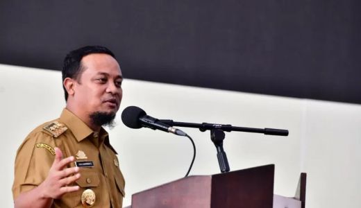 Gubernur Sulsel Andi Sudirman Disindir Habis-habisan, Telak - GenPI.co SULSEL
