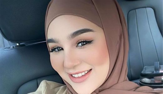 Aktris FTV Hana Hanifah Mendadak Berhijab, Perubahannya Panen Pujian - GenPI.co SULSEL