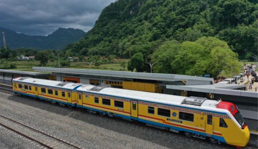 Gubernur Sulsel: Naik Kereta Api Gratis sampai Desember 2022 - GenPI.co SULSEL