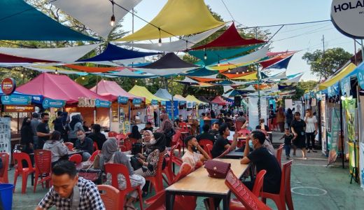 Pasar Ramadan Gedung Mulo, Tempat Buka Puasa Milenial Makassar - GenPI.co SULSEL