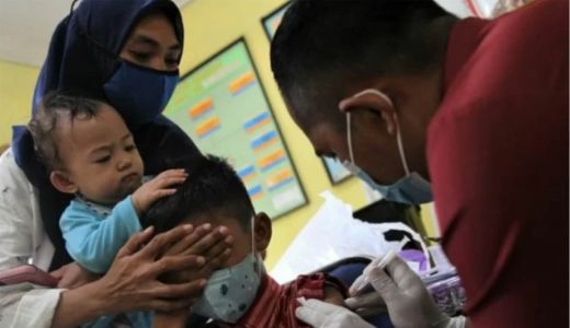 Acung Jempol, Vaksinasi Dosis 1 di Kendari Tembus 100 Persen - GenPI.co SULTRA