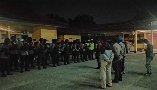 50 Polisi Diterjunkan Buru Teroris Busur Misterius di Kendari - GenPI.co SULTRA
