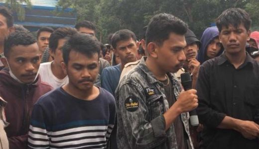 Massa Desak Polda Sultra Periksa Bos Tambang dan Oknum Polisi Ini - GenPI.co SULTRA