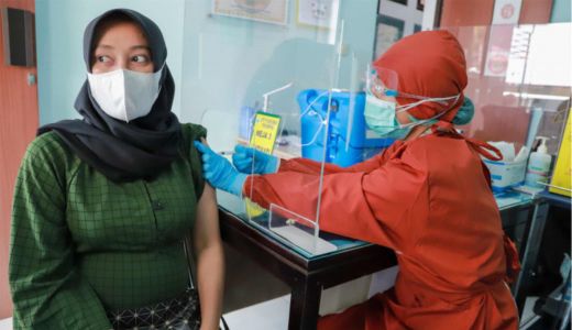 Mantap Jiwa! 191.030 Orang di Kendari Sudah Vaksin Dosis 2 - GenPI.co SULTRA