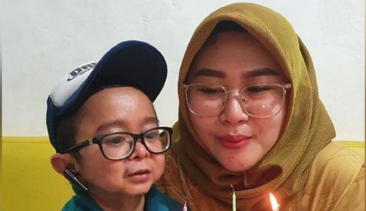 Pernikahan Daus Mini Tak Terselamatkan, Shelvie Hana Ngotot Cerai - GenPI.co SULTRA