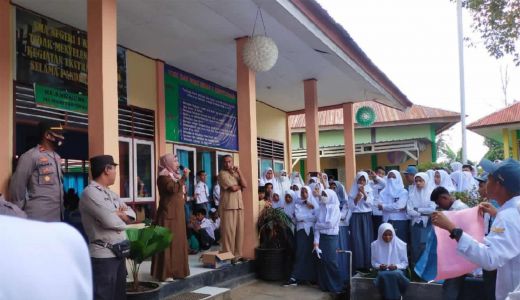 Heboh, Siswa SMA di Muna Sultra Gelar Demo Minta Kepsek Dicopot - GenPI.co SULTRA