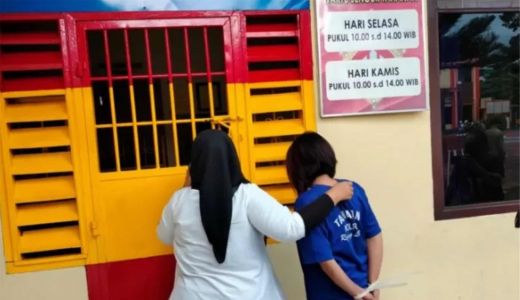Bermain Narkoba, 14 Wanita di Kendari Ditangkap Polisi - GenPI.co SULTRA