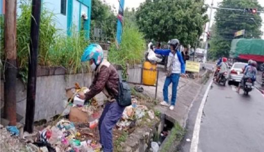 Sampah di Baubau Tembus 100 Ton per Hari, Pasar Wameo Disorot - GenPI.co SULTRA