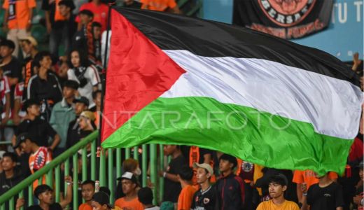 Bendera Palestina Boleh Berkibar di Stadion, Asalkan Suporter Jangan Norak - GenPI.co SULTRA