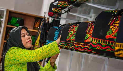 Wanita Tangguh Ini Sukses Jadi Pengusaha, Berkat Holding Ultra Mikro BRI - GenPI.co SULTRA