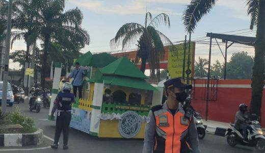 Meriahnya Pawai Kendaraan Hias Jelang Ramadhan di Kota Palembang - GenPI.co SUMSEL