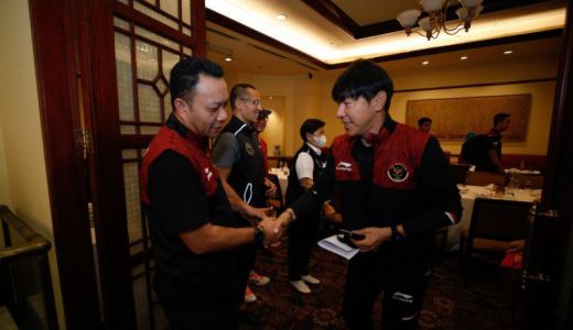 Suporter WNI Dikerahkan dalam Laga Timnas U-23 VS Vietnam - GenPI.co SUMSEL