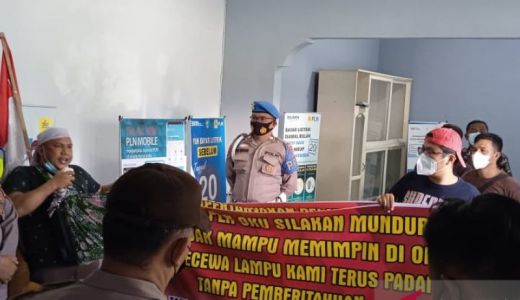 10.000 Pelanggan PLN Baturaja Menunggak Listrik Hingga Rp2 Miliar - GenPI.co SUMSEL