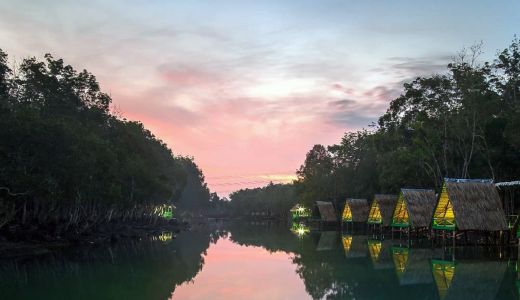 Danau Shuji Lembak, Wisata Hits di Muara Enim yang Bikin Betah - GenPI.co SUMSEL
