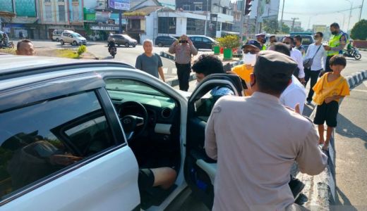 R Ditemukan Meninggal Dunia Saat Kemudikan Mobil di Palembang - GenPI.co SUMSEL