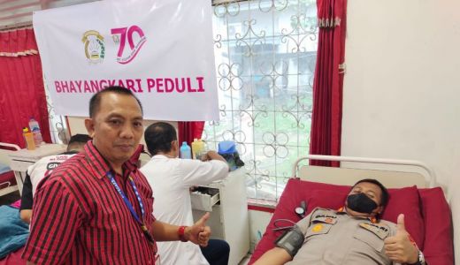 Alasan Seluruh Personel Polres OKU Diminta Rutin Donor Darah - GenPI.co SUMSEL