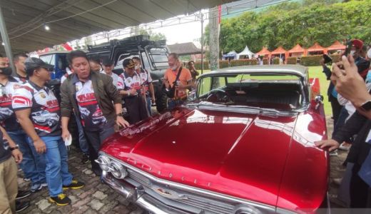 Pencinta Mobil Klasik di Sumsel Diharap Jadi Duta Lalu Lintas - GenPI.co SUMSEL