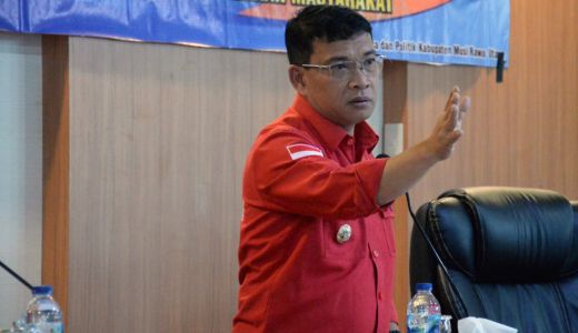 Profil Anak Petani Karet Jadi Bupati Musi Rawas Utara, Devi Suhartoni - GenPI.co SUMSEL